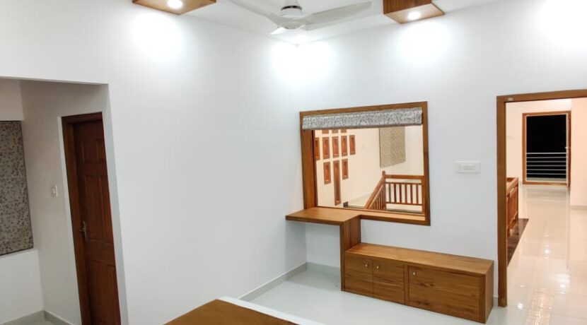 cb0a19af-c880-4138-9184-3ec475e8d97a